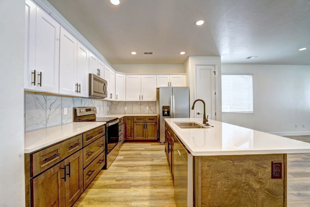 Kitchen Colors Pop with Good Listing Pictures